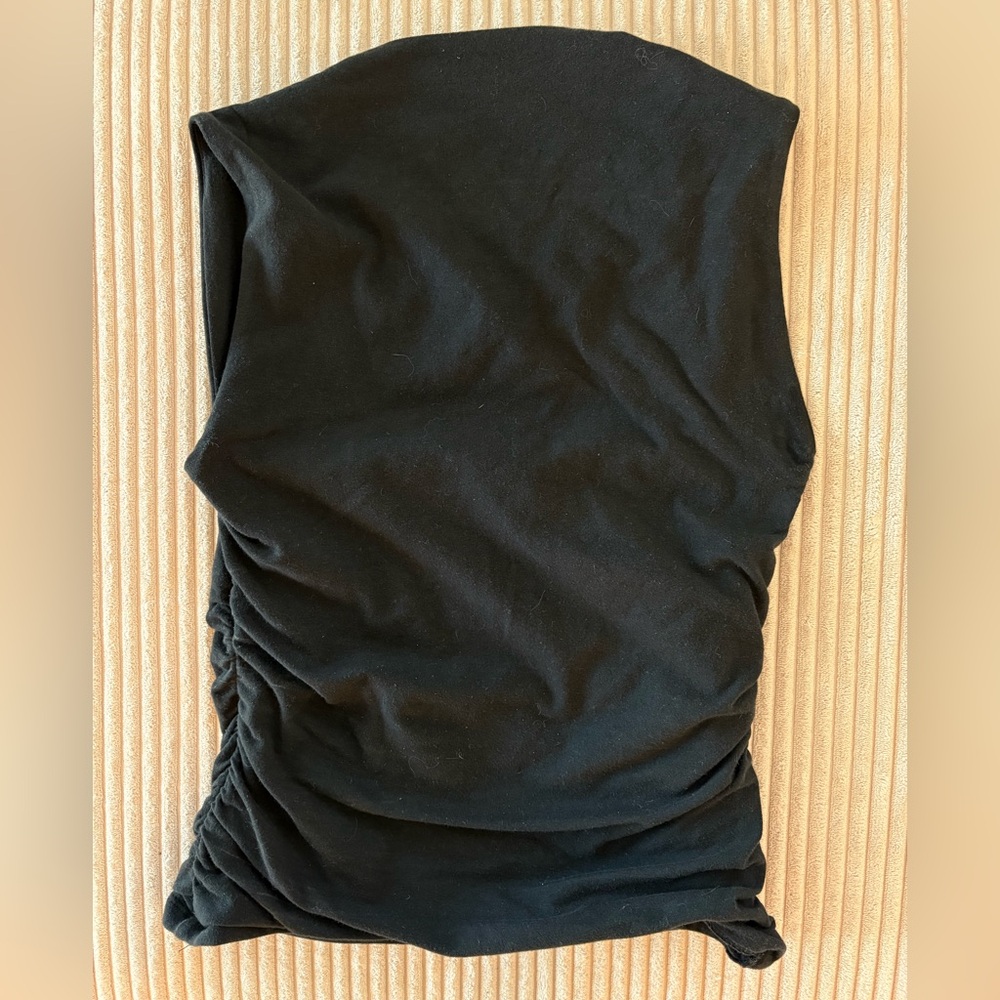 Abercrombie & Fitch The Ava Black Top - Picture 3 of 3